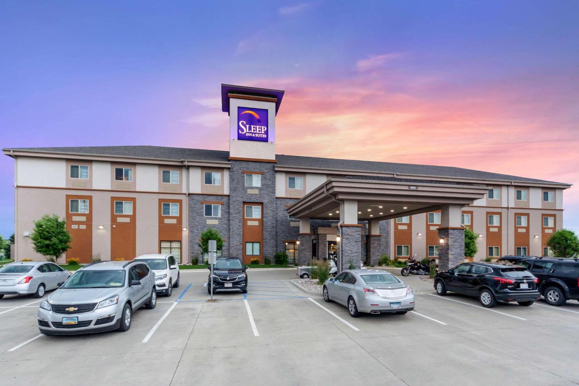 Sleep Inn & Suites Fargo Medical Center Eksteriør billede